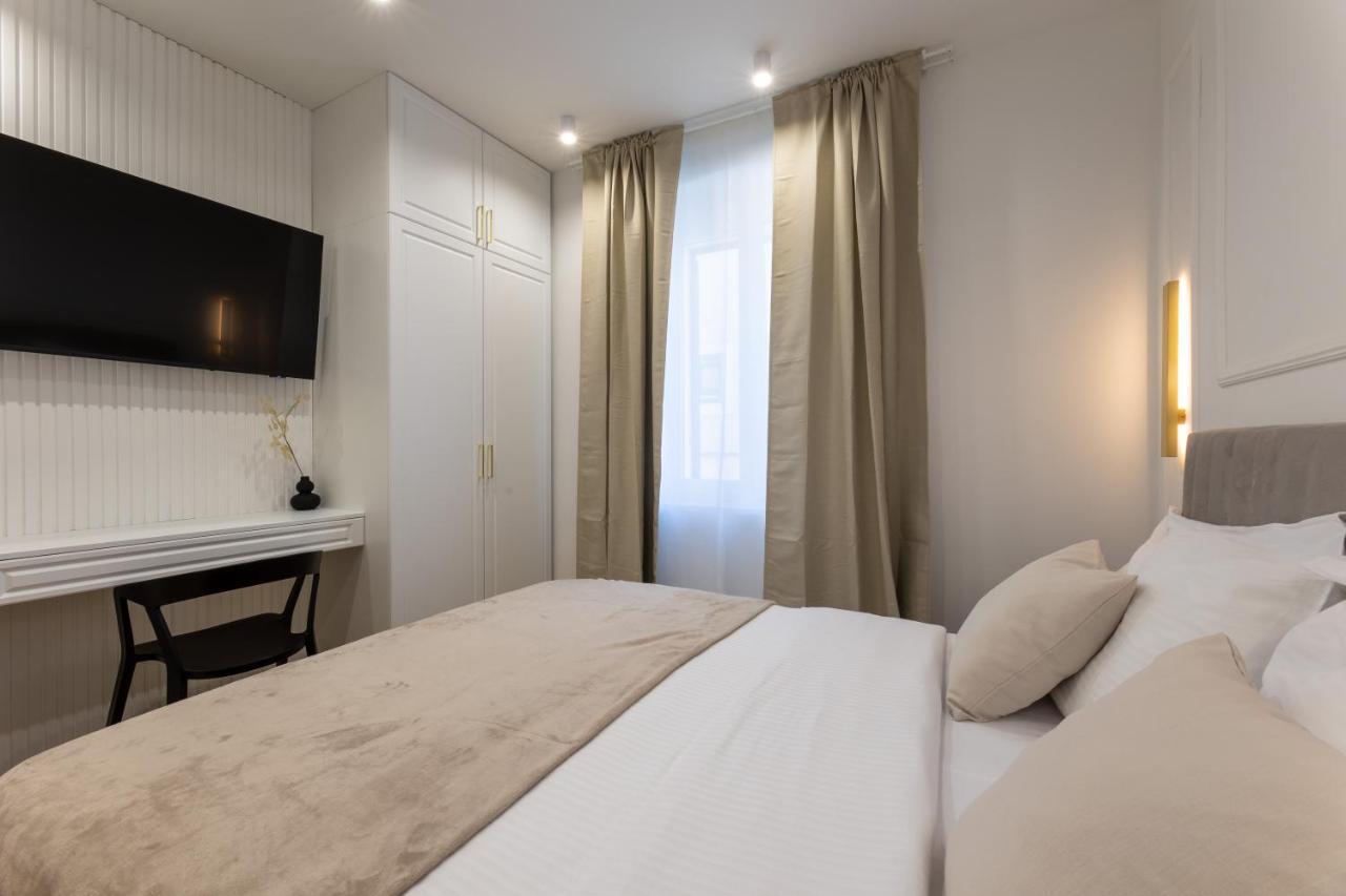 Palace Luxury Rooms Split Exteriör bild