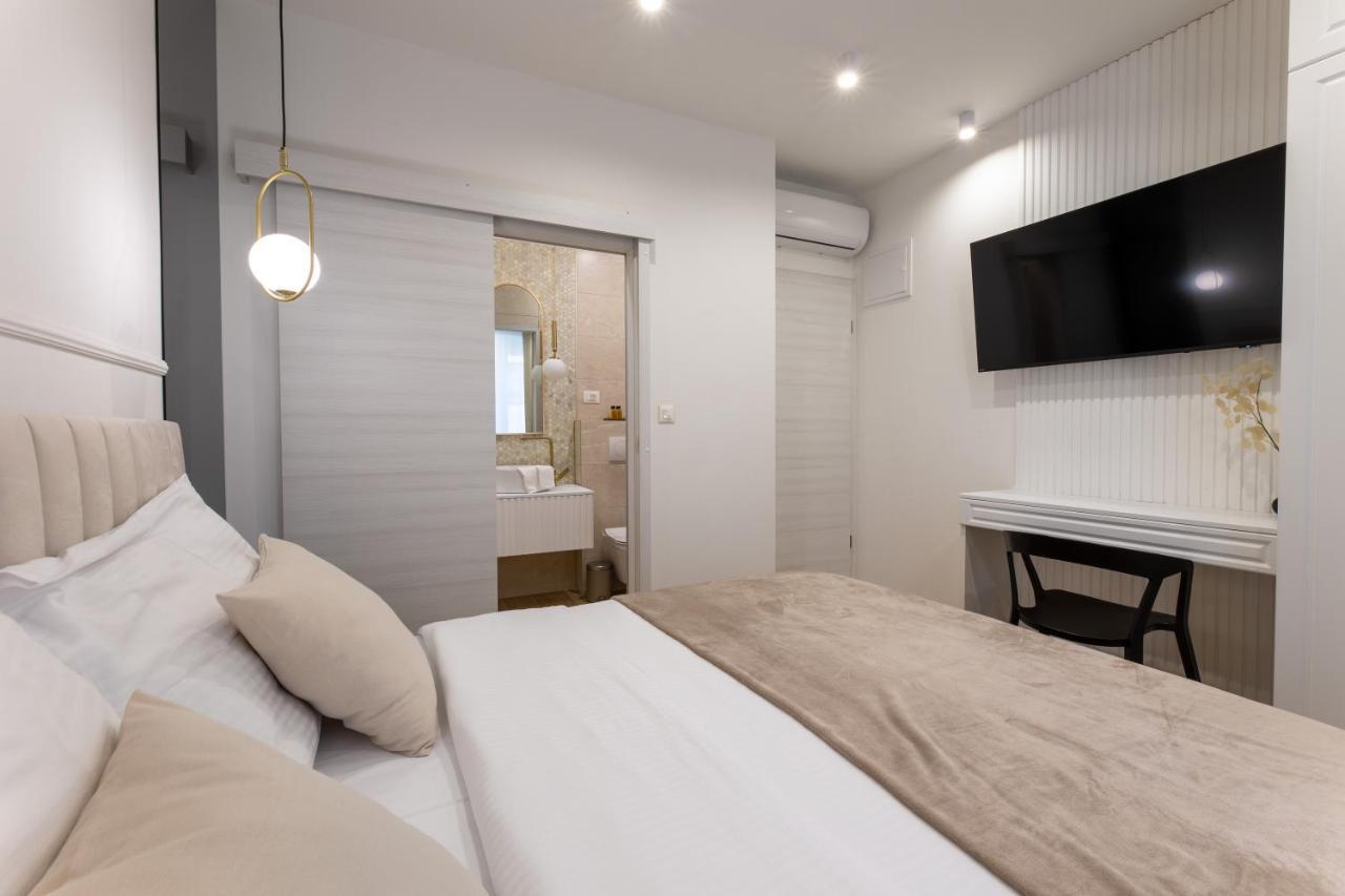Palace Luxury Rooms Split Exteriör bild